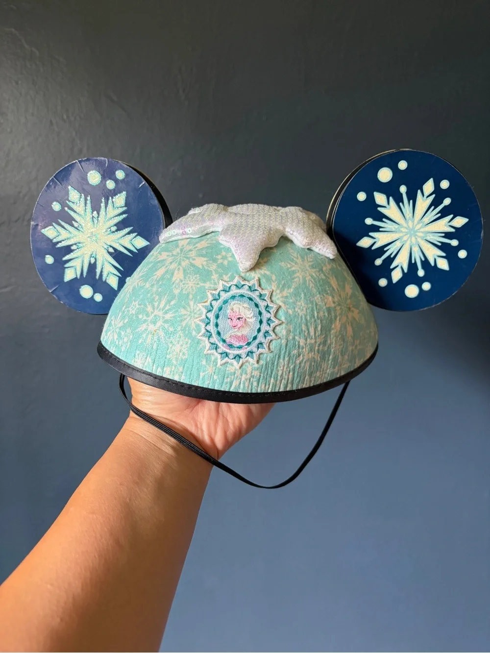 Disney Parks Frozen Elsa Anna 2 side Mickey ears hat